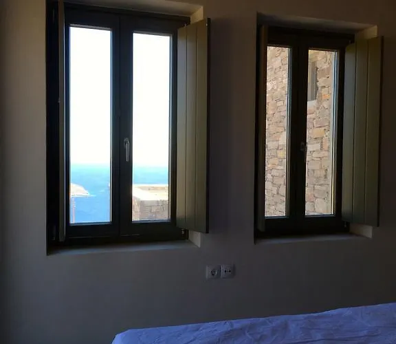 Deep Blue Villas, Serifos * Sotiras